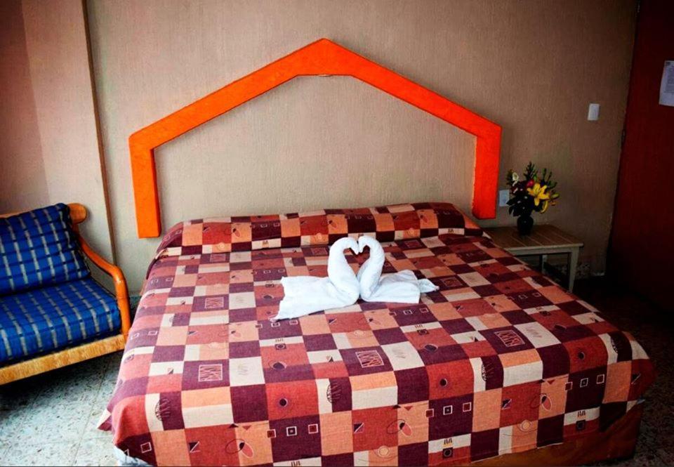 Hotel Lupita アカプルコ エクステリア 写真